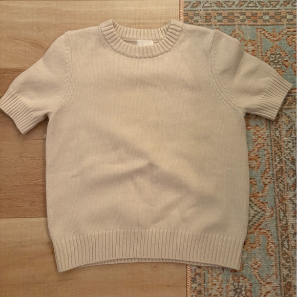 H&M Sweaters - H&M Cream Short-Sleeve Crew Neck Sweater